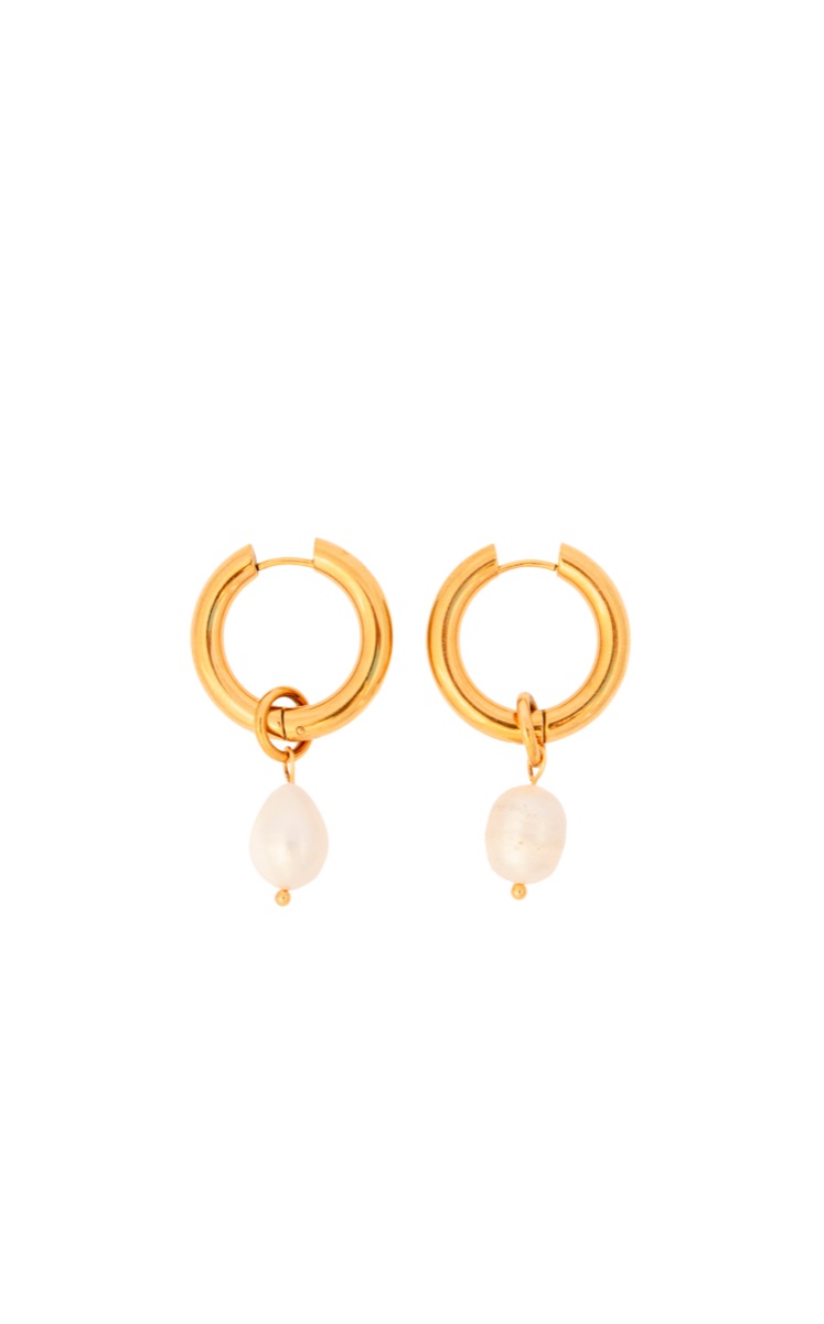 Colección Pearl — aretes huggie con perla colgante
